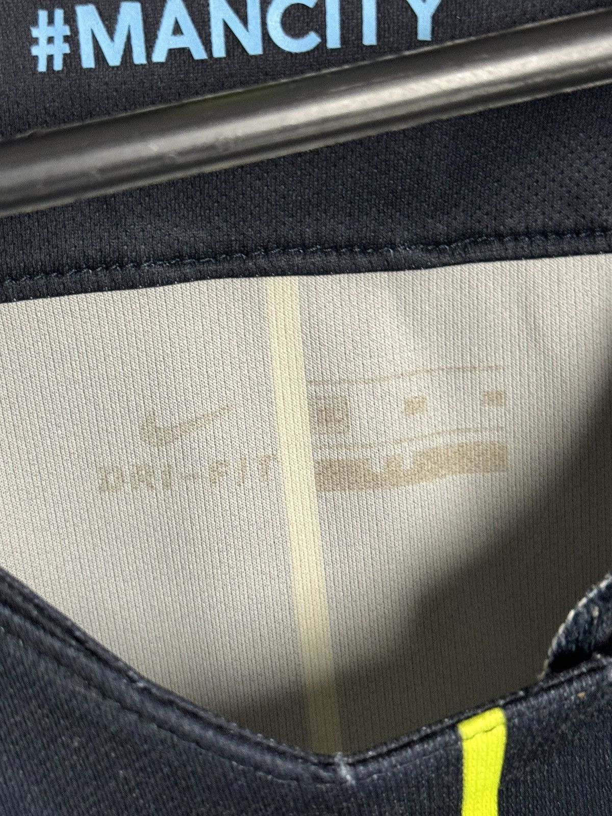 Nike Manchester City 18/19 Away Football Jersey Size US XL / EU 56 / 4 - 18 Thumbnail