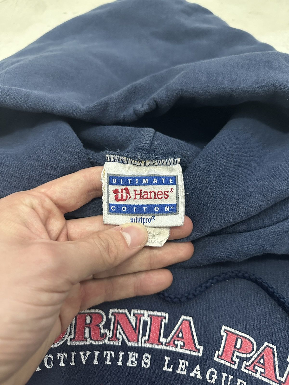 4GSELLER × Hanes × Vintage Vintage 90s Hanes Navy blue sun washed California Pal hoodie Size US XL / EU 56 / 4 - 12 Thumbnail