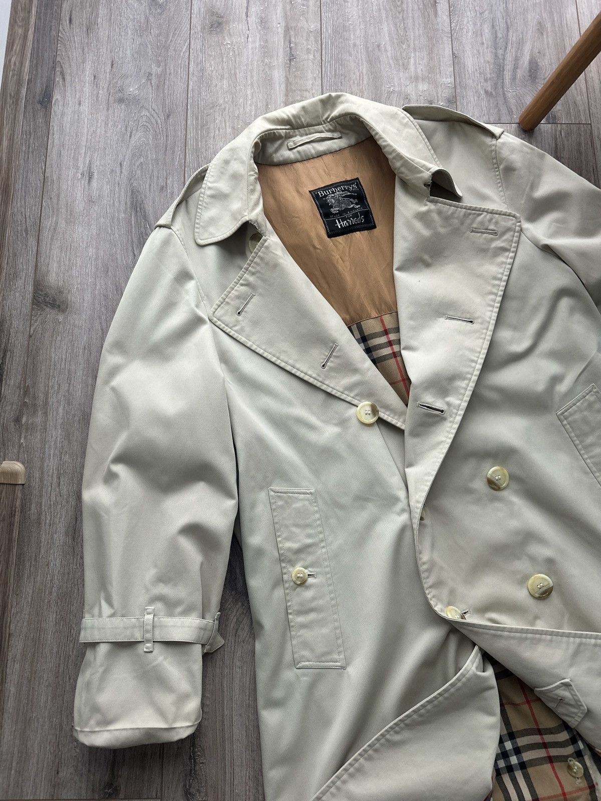 Burberry Vintage 90’s Burberry’s nova check men’s trench coat Size US L / EU 52-54 / 3 - 6 Thumbnail