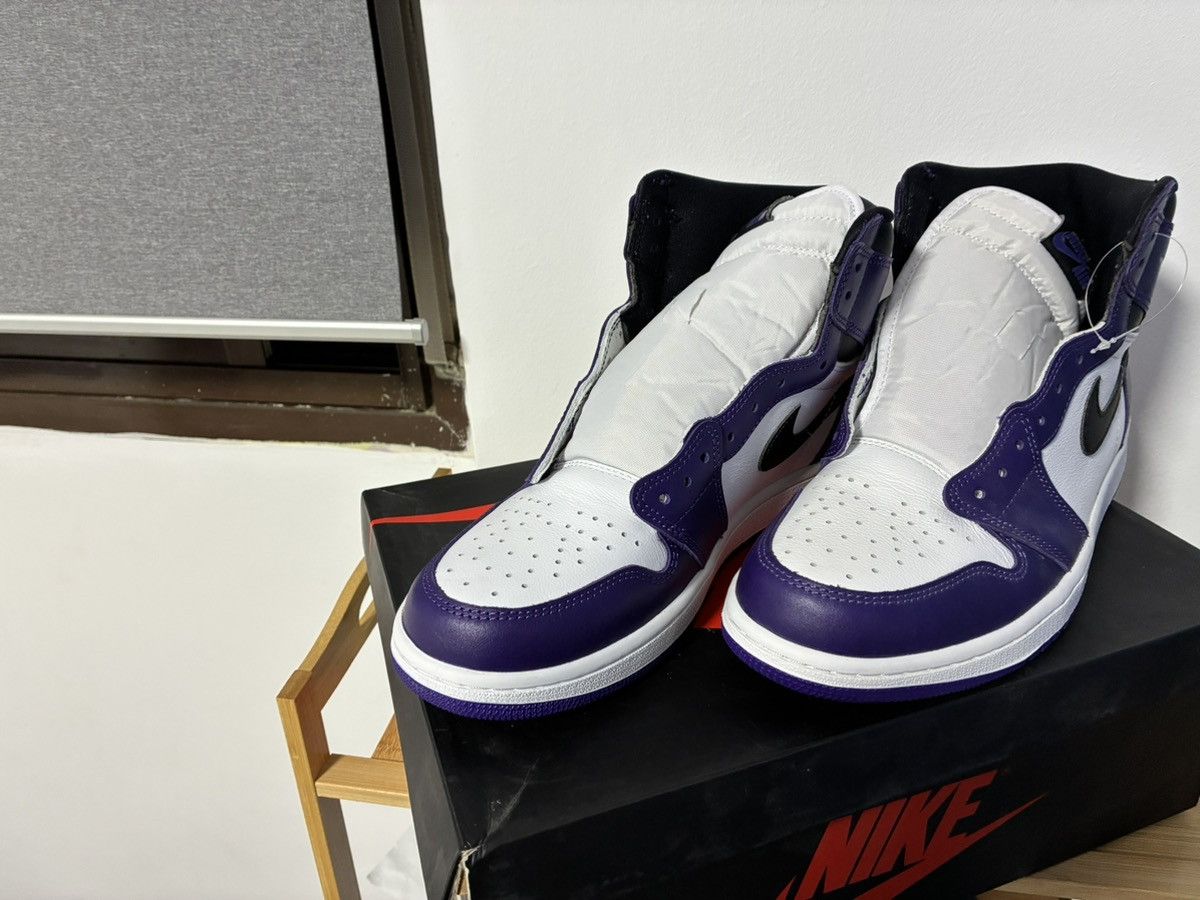 Jordan Brand Jordan 1 Retro High Court Purple Size US 10.5 / EU 43-44 - 2 Thumbnail