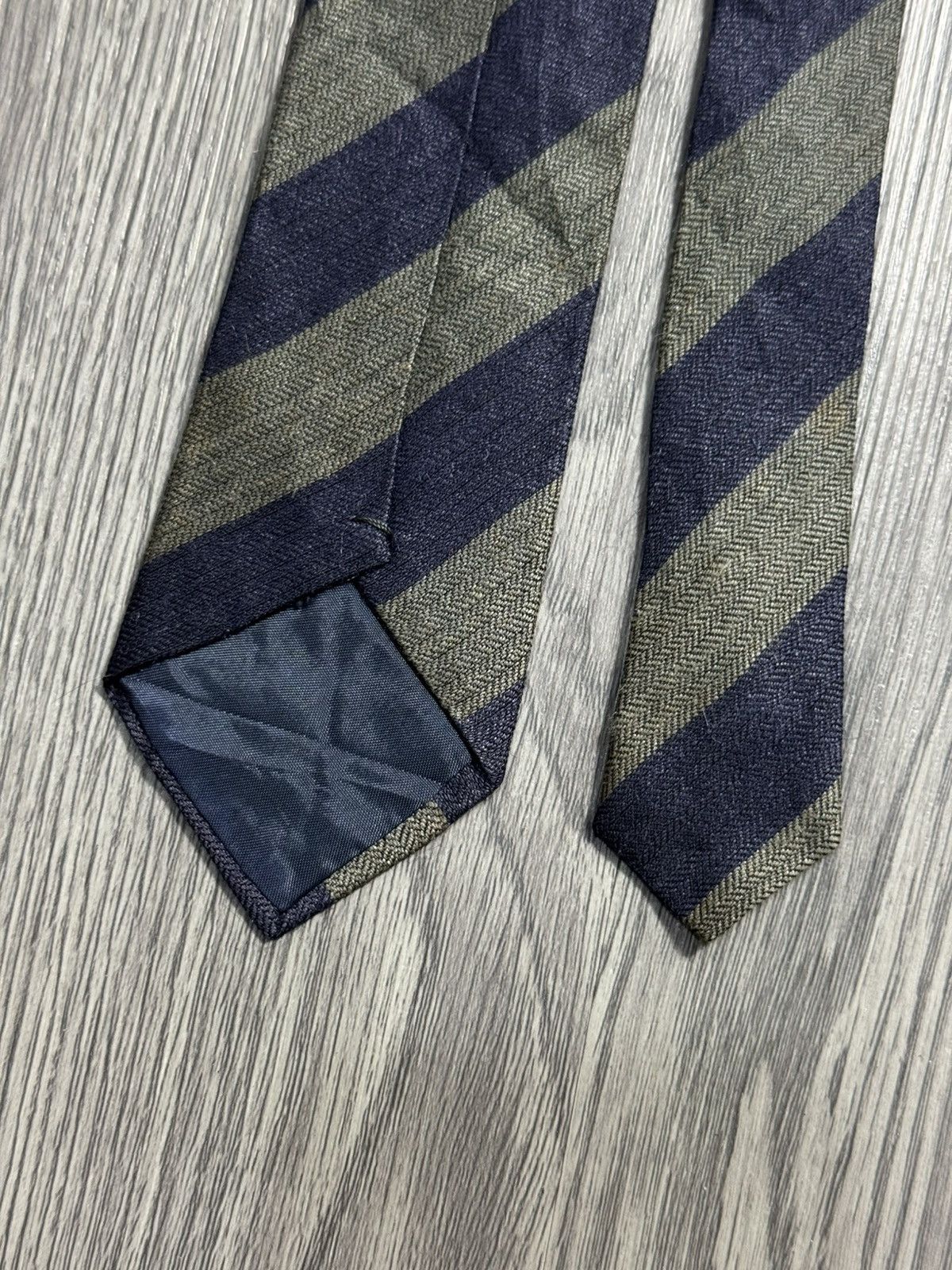 Comme des Garcons Comme des Garcons Strip Silk Tie Size ONE SIZE - 4 Thumbnail