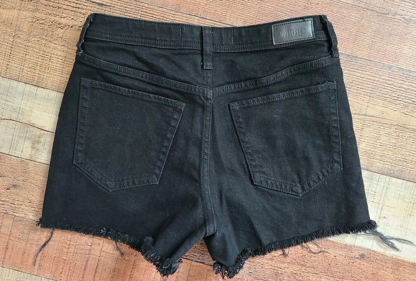 Designer Hollister Shorts 7 Black Cut Off High Rise 28 high waist mom Size 30" / US 8 / IT 44 - 2 Thumbnail