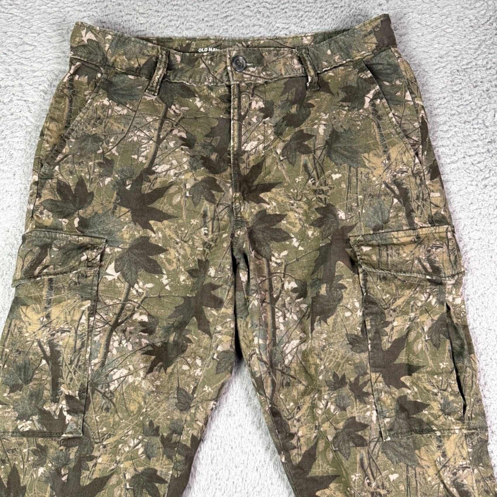 Old Navy VINTAGE Old Navy Tree Camo Cargo Pants Mens 32x32 Green Straight Built-In Flex Utility Mens Size US 32 / EU 48 - 2 Thumbnail
