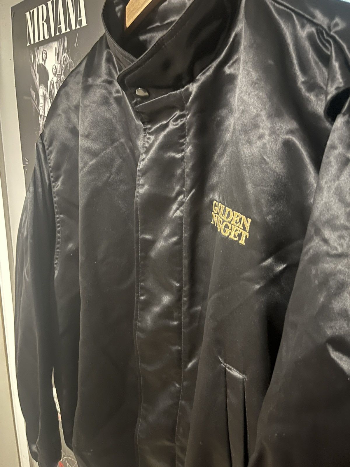 Fruit Of The Loom Vintage 80 90’s Golden Nugget Las Vegas Casino bomber Jacket Size US L / EU 52-54 / 3 - 2 Thumbnail