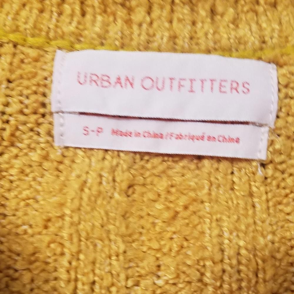 Urban Outfitters Urban Outfitters Cropped Sweater Size Small Size S / US 4 / IT 40 - 2 Thumbnail
