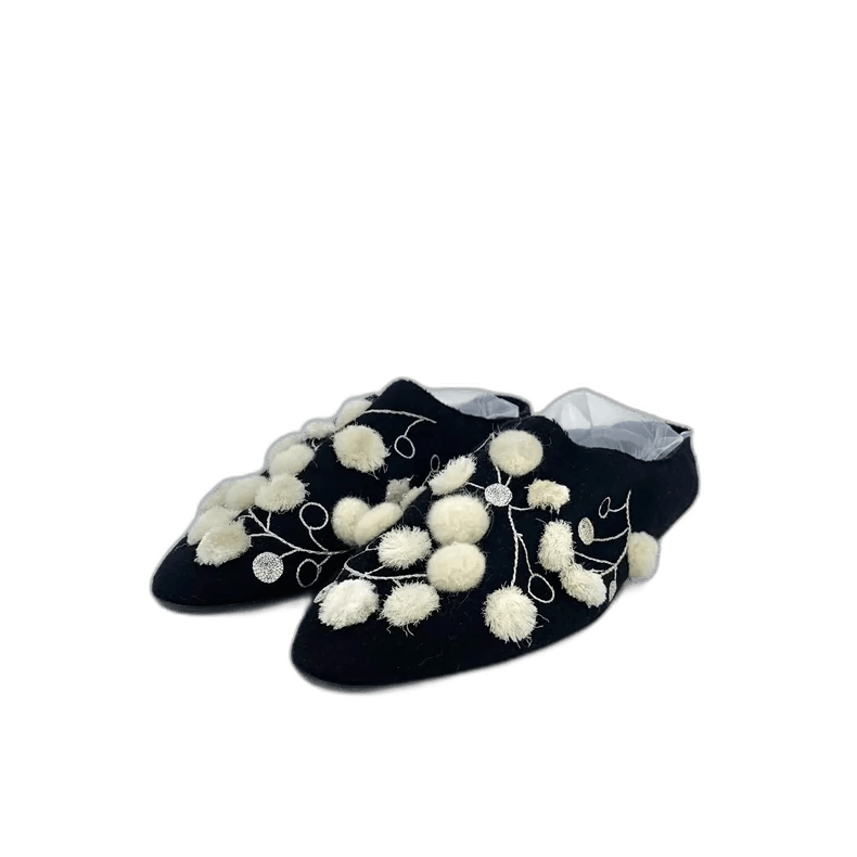 Black Embroidered Casual Flat Shoes