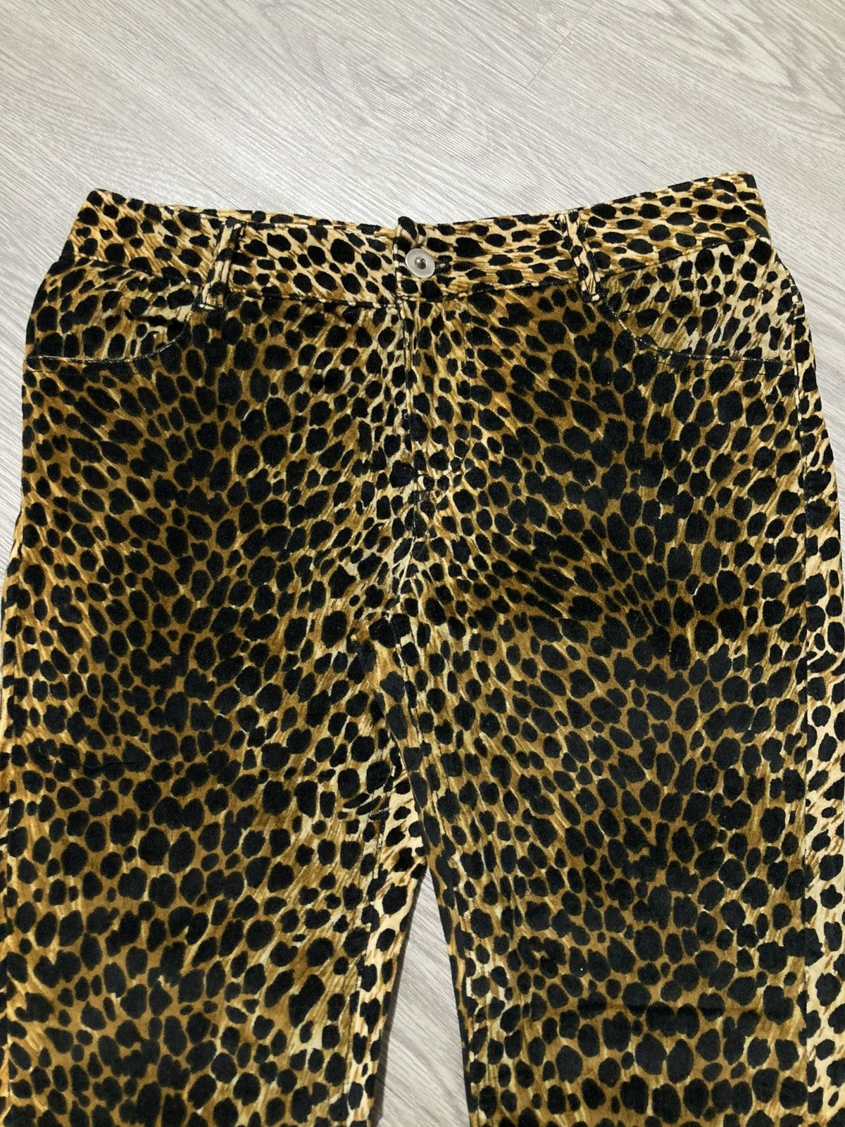 Japanese Brand 2000s Loaf Leopard Motif Waxed Slim Fit Pants Lgb Size US 28 / EU 44 - 6 Thumbnail