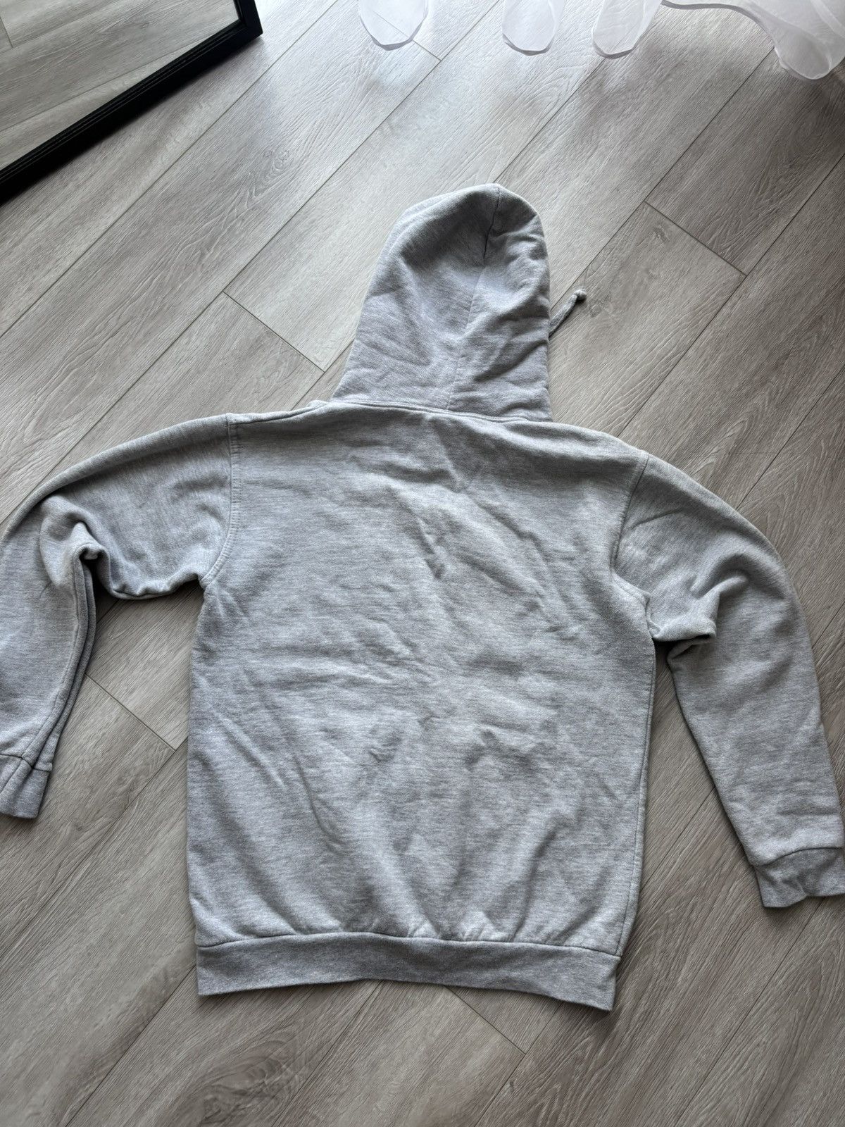 Band Tees 🔥 OASIS Vintage Hoodie Band Rock Band Gray Boxy Fit Merch Size US S / EU 44-46 / 1 - 6 Thumbnail