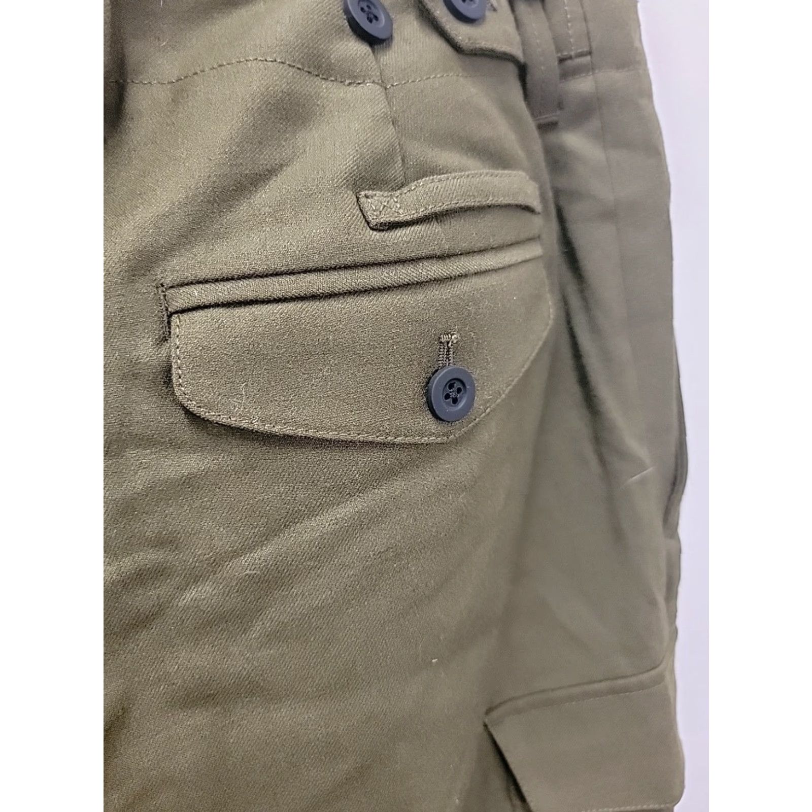 Club Monaco **VINTAGE Club Monaco MILITARY Wool Size 32 Green Straight Pants** User: VINTAGE Club Monaco MILITARY Wool Size 32 Green Straight Pants Size US 32 / EU 48 - 6 Thumbnail