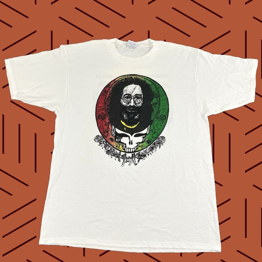 Gildan VINTAGE Grateful Dead Shirt Mens XL 1995 Bus Came By Graphic Tee Jerry Garcia White Cotton Crew Neck Short Sleeve Graphic Print 90s Logo Mens Size US XL / EU 56 / 4 - 1 Thumbnail