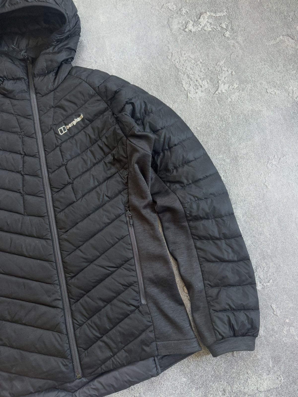 Berghaus Berghaus M zip down jacket hooded quilted light coat outdoor Size US M / EU 48-50 / 2 - 7 Thumbnail