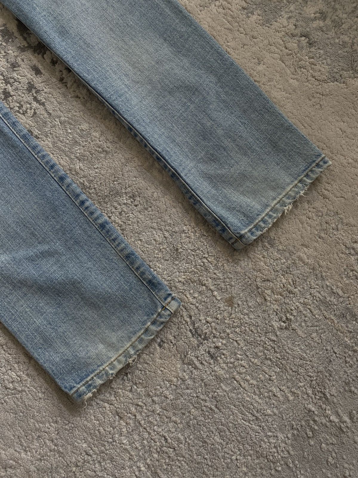 Hedi Slimane × Saint Laurent Paris Saint Laurent - 2015 Knee Repair D02 Lightwash Jeans Size US 32 / EU 48 - 7 Thumbnail