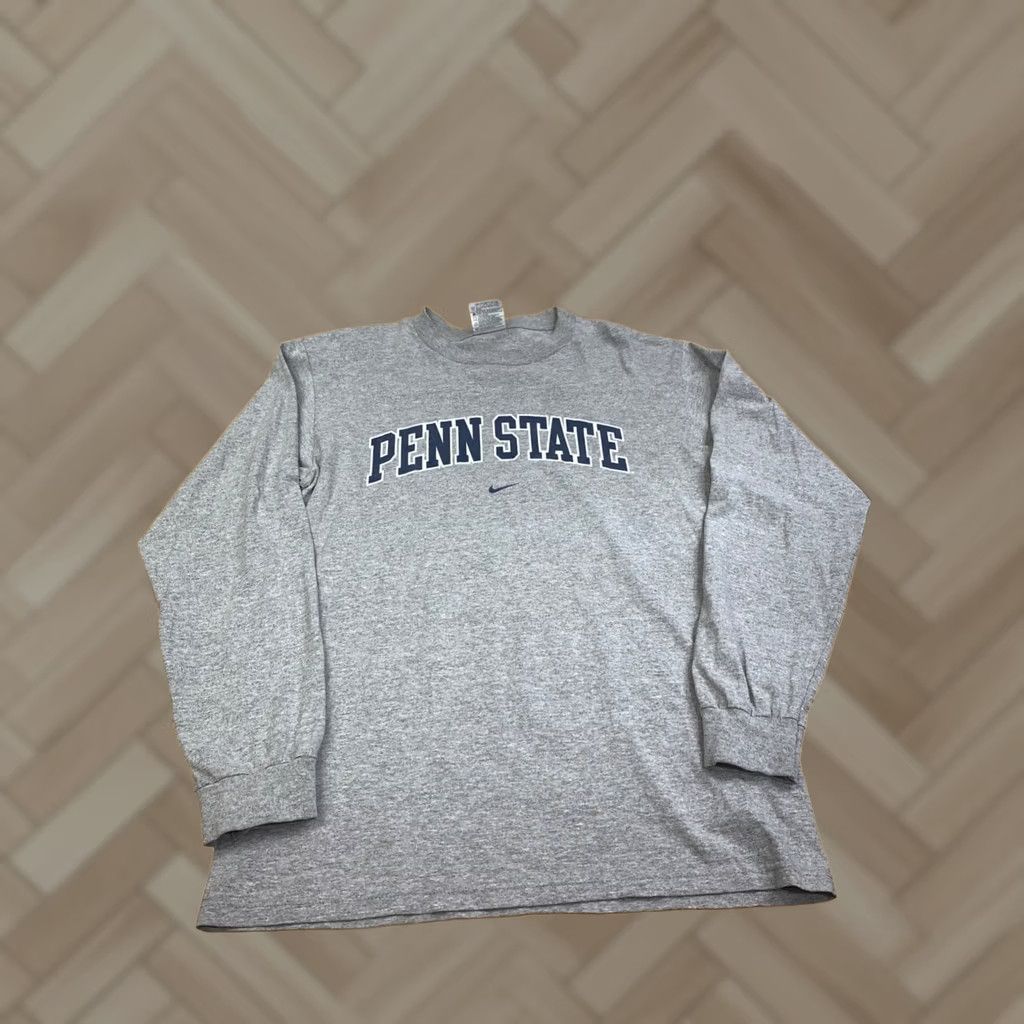 Nike VINTAGE Nike Penn State Long Sleeve Shirt Men S Center Swoosh 90s Y2K Penn State Nike Shirt Men S Gray Cotton Logo 90s College University S Mens Size US S / EU 44-46 / 1 - 1 Thumbnail