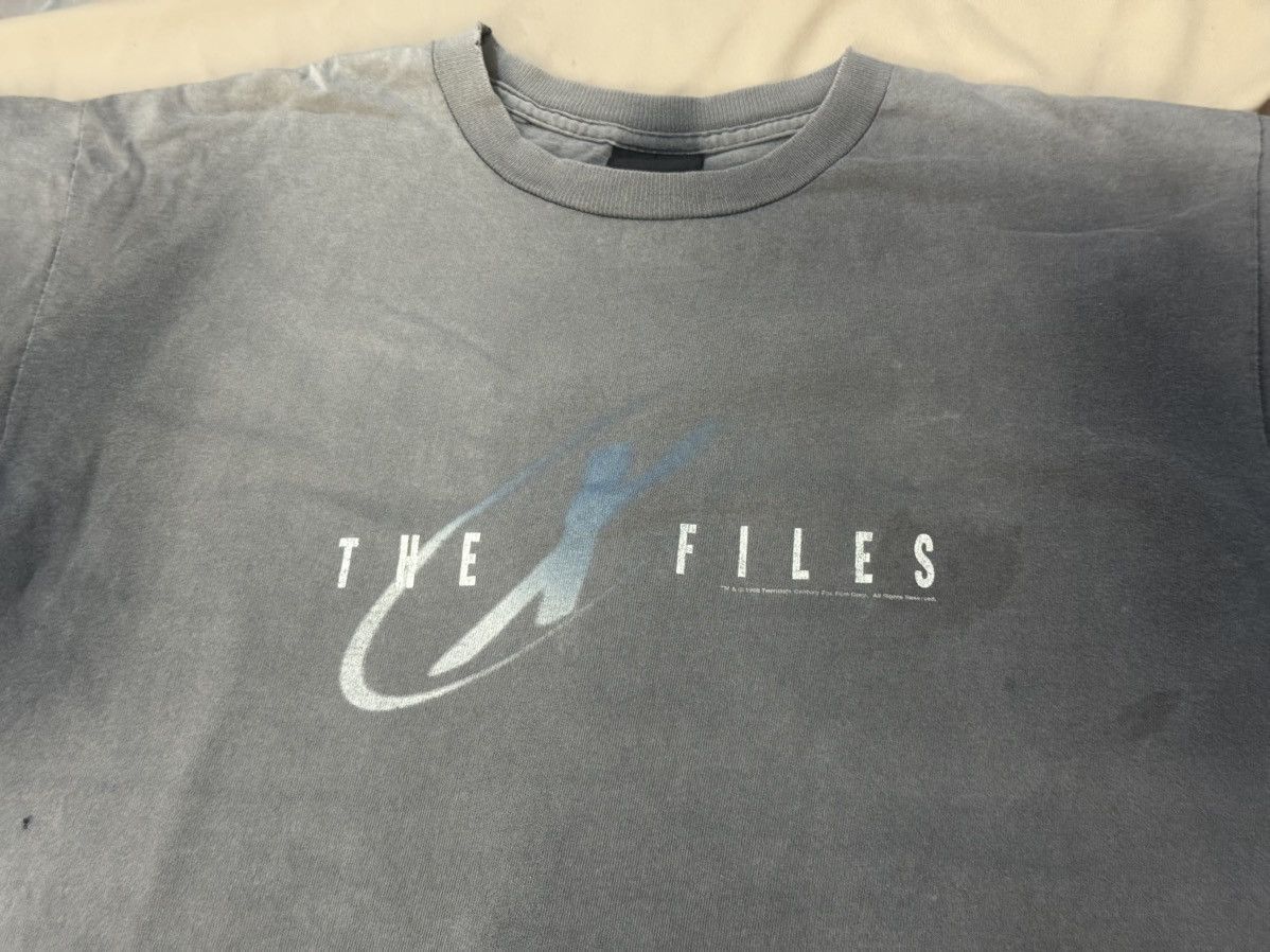 Vintage Hazy Distressed Vintage 90s X Files TV Series T-Shirt Size US L / EU 52-54 / 3 - 3 Thumbnail