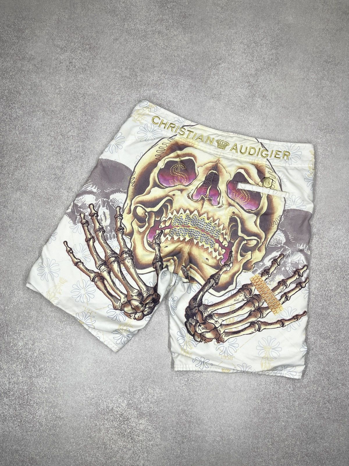 Christian Audigier Christian Audigier Skull Bones Shorts Ed Hardy Full Print Size US 32 / EU 48 - 1 Thumbnail