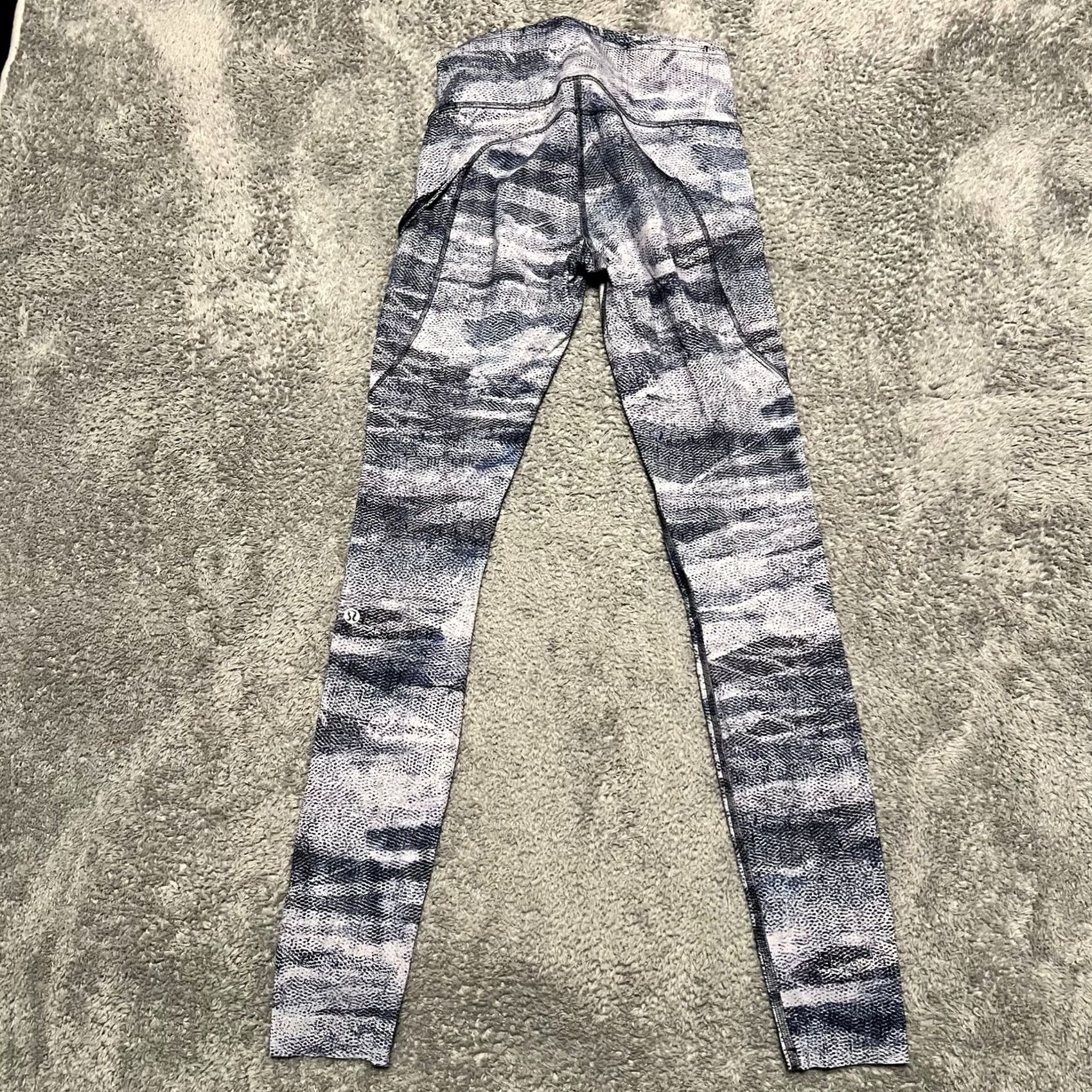 Lululemon Lululemon Leggings Pants Womens 4 Fast & Free Full Length Blue Patterned Leggings Womens Size 4 Regular Ankle Blue Size 27" / US 4 / IT 40 - 3 Thumbnail