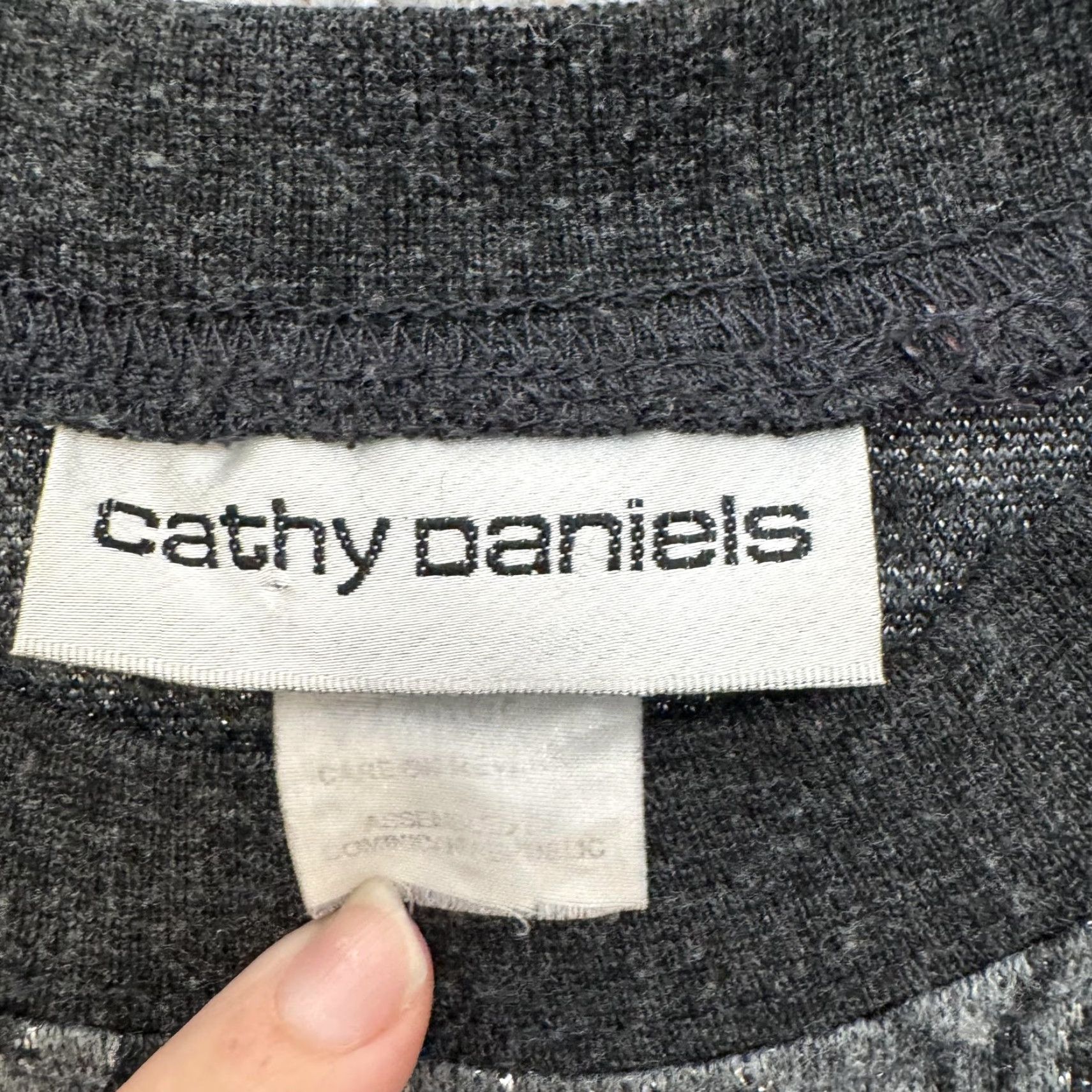 Vintage VINTAGE Cathy Daniels Sweater Women's Large Gray Leaf Shimmer Knit Whimsigoth Pullover Size L / US 10 / IT 46 - 2 Thumbnail