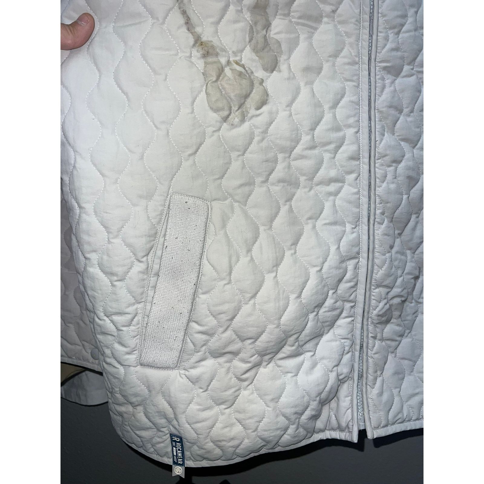 Vintage Rocawear Puffer Jacket Full Zip Quilted Roc Stained STAIN Size US XL / EU 56 / 4 - 6 Thumbnail