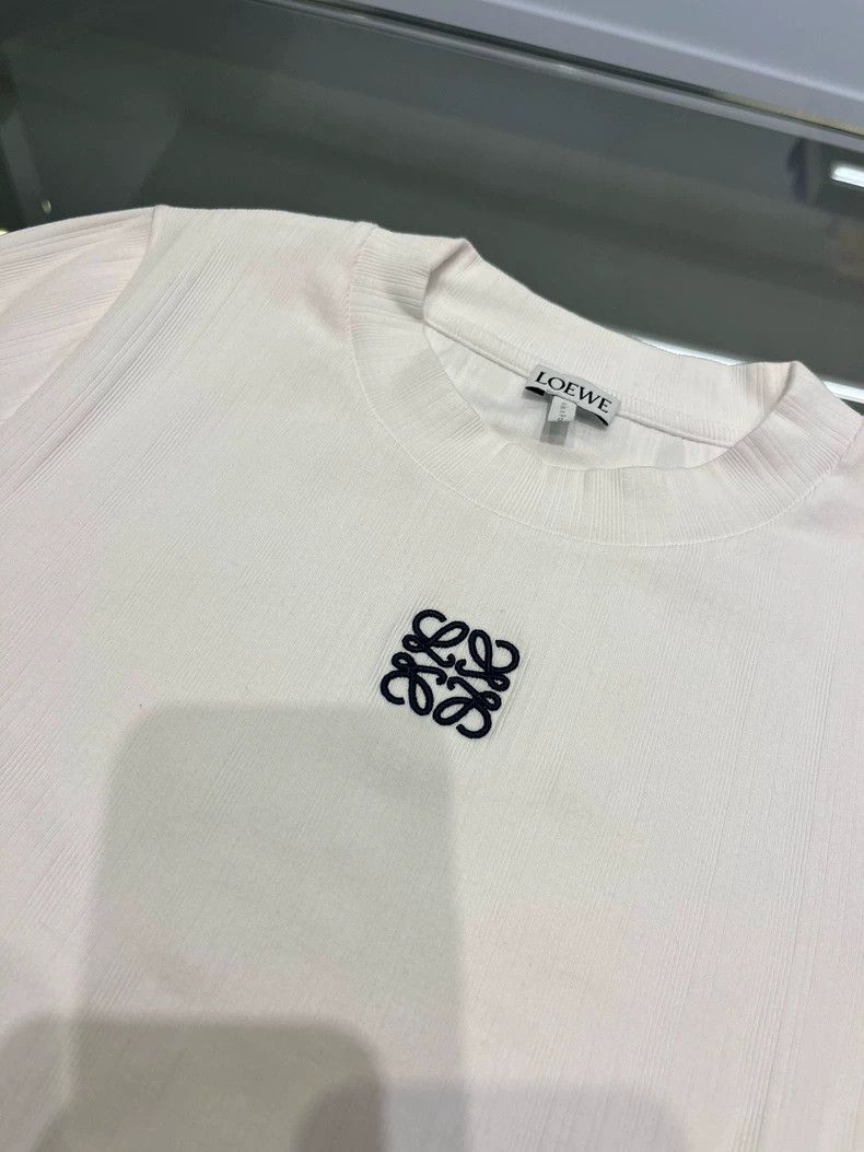 Loewe LOEWE Logo embroidered short sleeve T-shirt Size L / US 10 / IT 46 - 3 Thumbnail