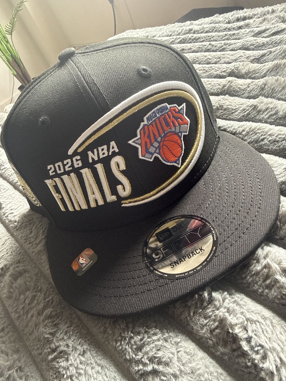 New Era New York Knicks 2026 Eastern Conference Champ Snapback Size ONE SIZE - 7 Thumbnail