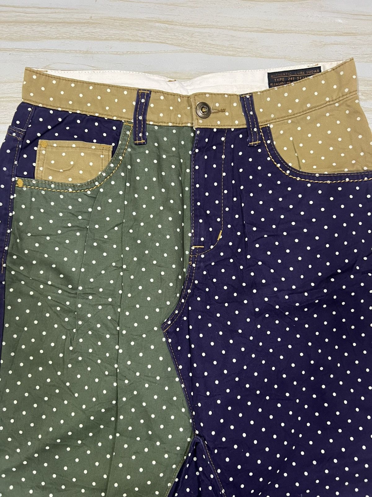 Japanese Brand Japanese Brand Cube Sugar Polkadot Cropped Trousers Pant Size US 30 / EU 46 - 5 Thumbnail