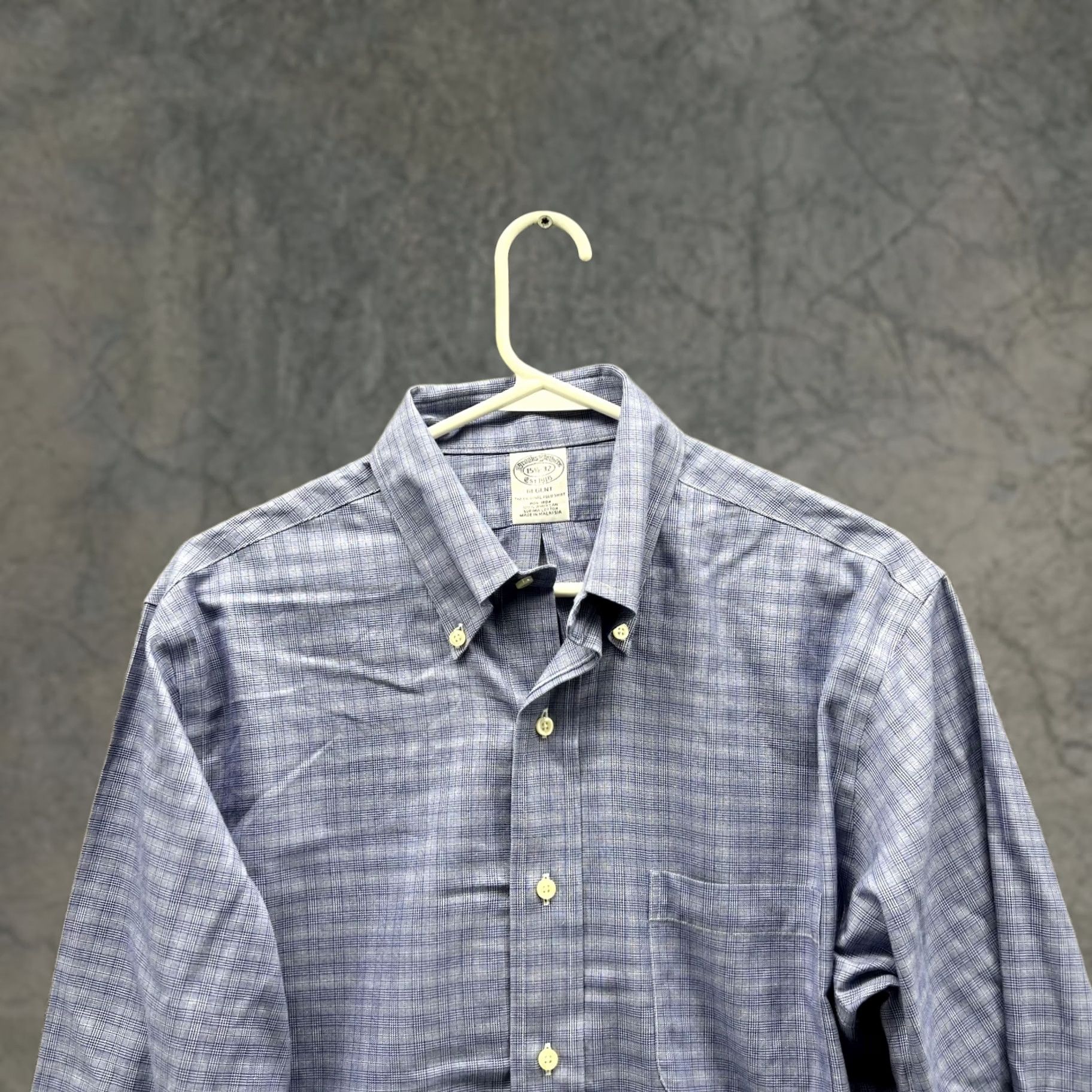 Brooks Brothers Brooks Brothers Shirt Men 15.5 32 Glen Check Blue Button-Down Regent Non Iron Shirt Size US L / EU 52-54 / 3 - 1 Thumbnail