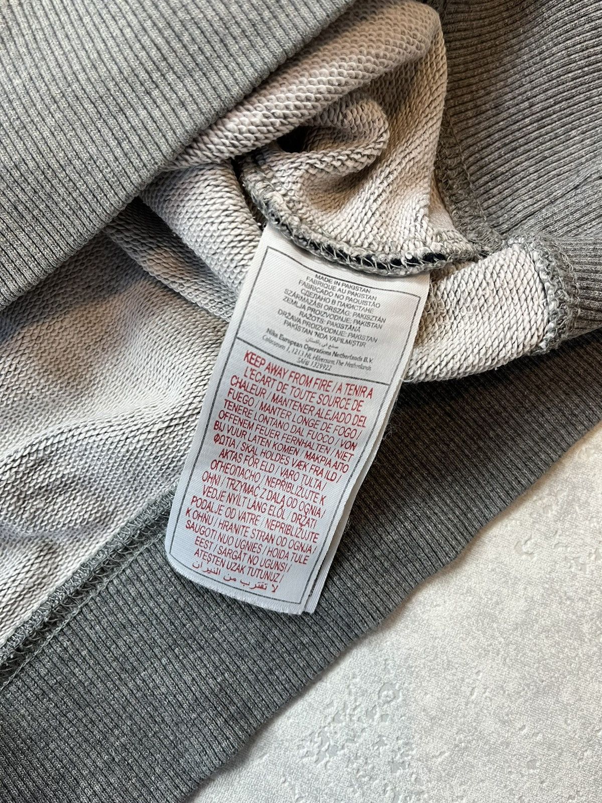 Nike × Vintage 00s Nike Big Retro Logo Vintage Y2K Sweatshirt Size US S / EU 44-46 / 1 - 4 Thumbnail