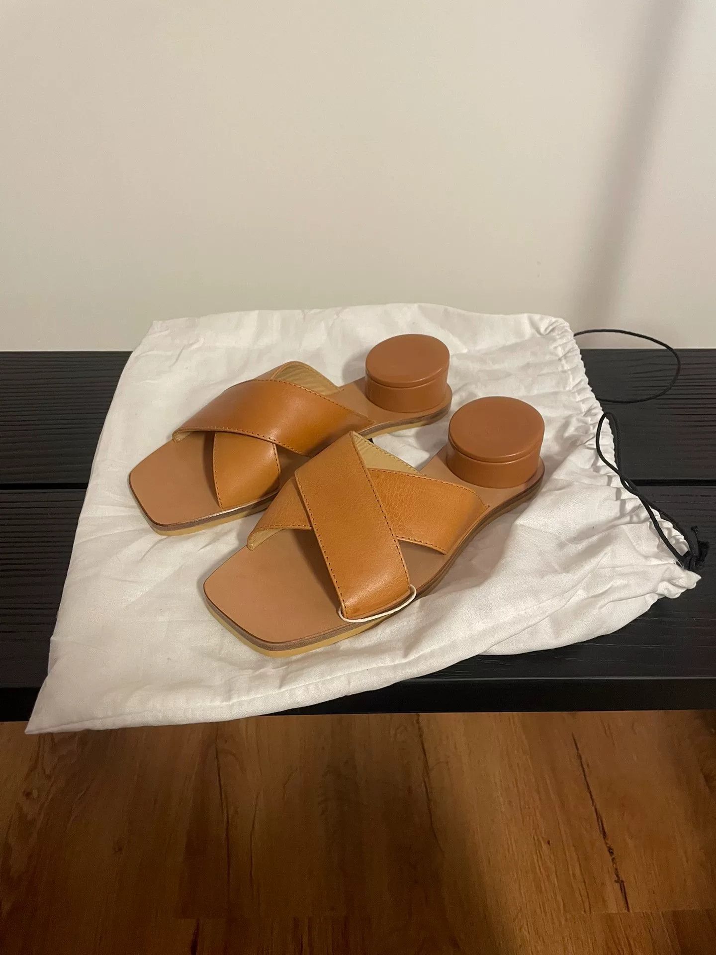 MM6 MM6 Low-Heel Slide Sandals Size US 6 / IT 36 - 1 Thumbnail
