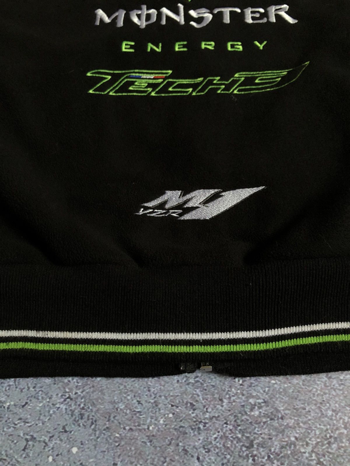 NASCAR × Vintage Vintage Monster Energy Yamaha Tech3 fleece jacket Size US S / EU 44-46 / 1 - 12 Thumbnail
