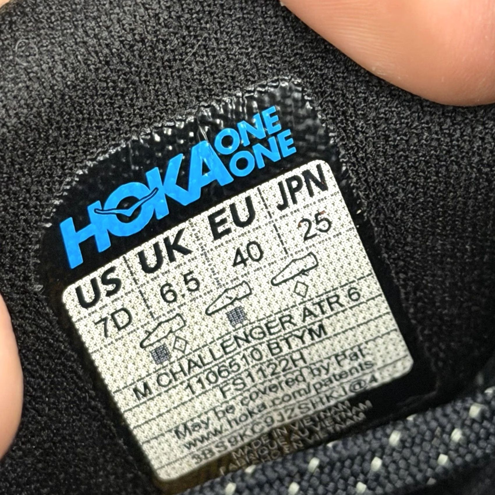 Vintage Hoka One One Challenger ATR 6 Mens 7D Trail Running Sneakers Dark Blue Black Thyme D Low Top Size US 7 / EU 40 - 5 Thumbnail
