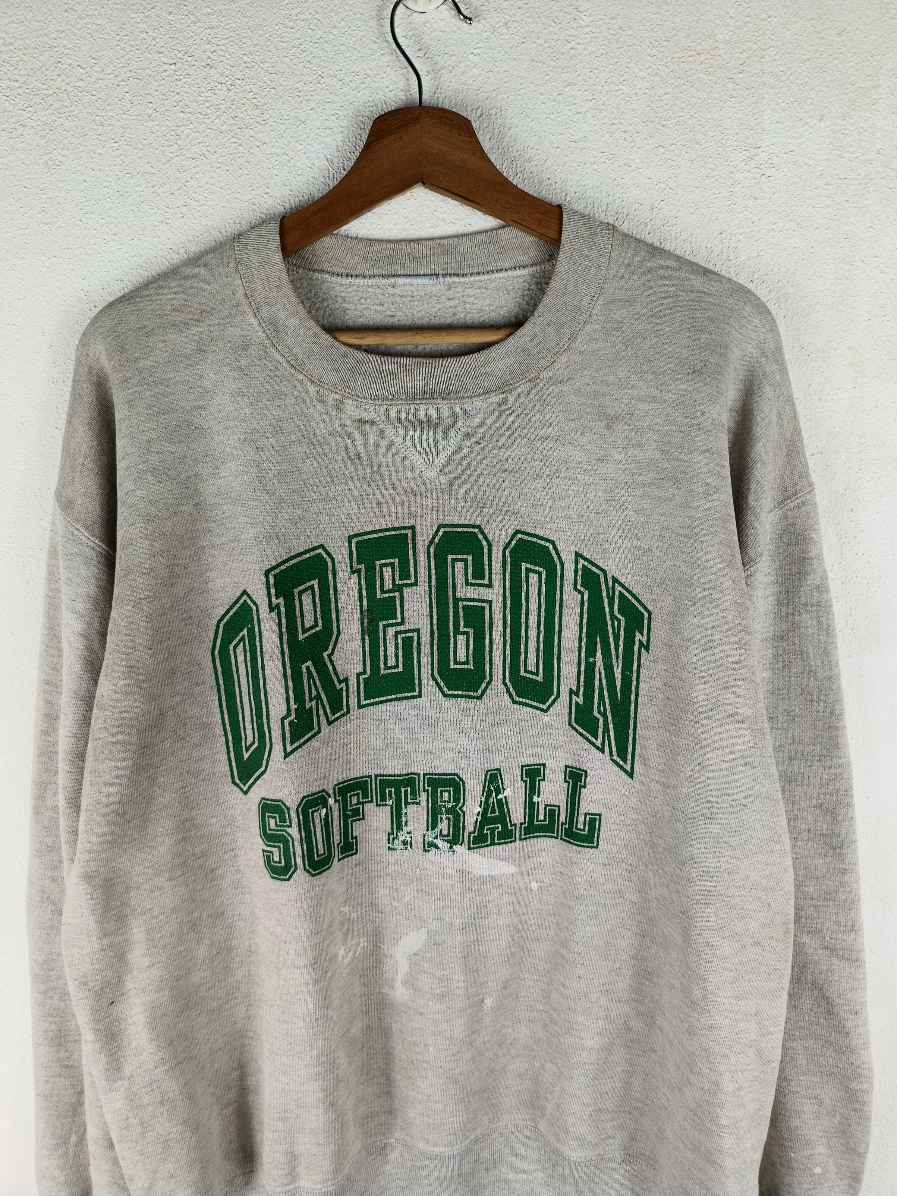 Vintage Vintage Russell Oregon Softball sweatshirt Size US L / EU 52-54 / 3 - 2 Thumbnail