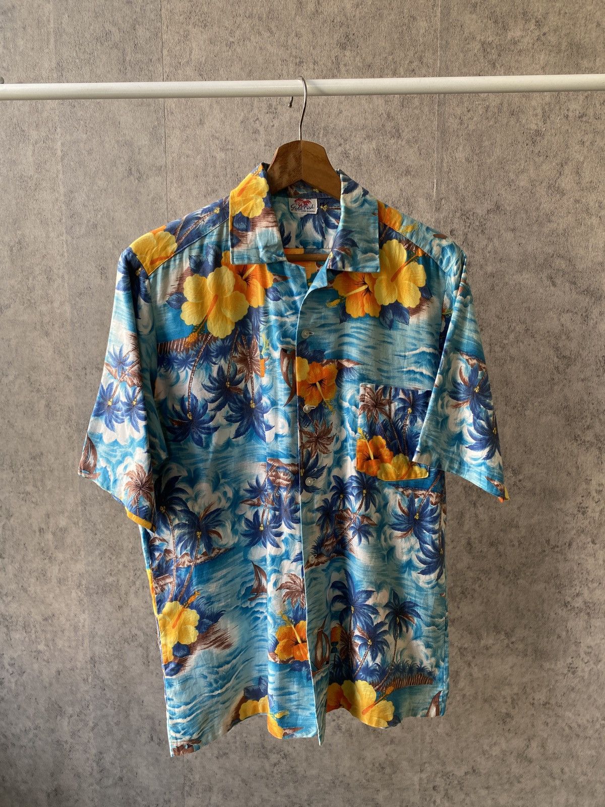 Japanese Brand Vintage 60s/70s Gold Fish Japan Hawaiian Shirt Size US M / EU 48-50 / 2 - 1 Thumbnail
