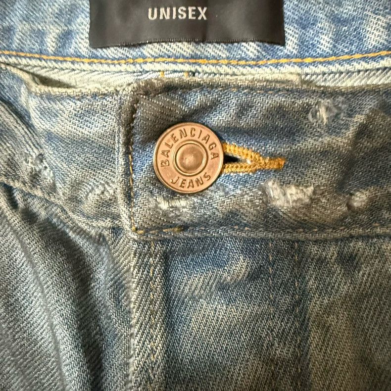 Balenciaga Balenciaga size xs Flip pocket mud dyed ripped baggy jeans Size US 28 / EU 44 - 6 Thumbnail