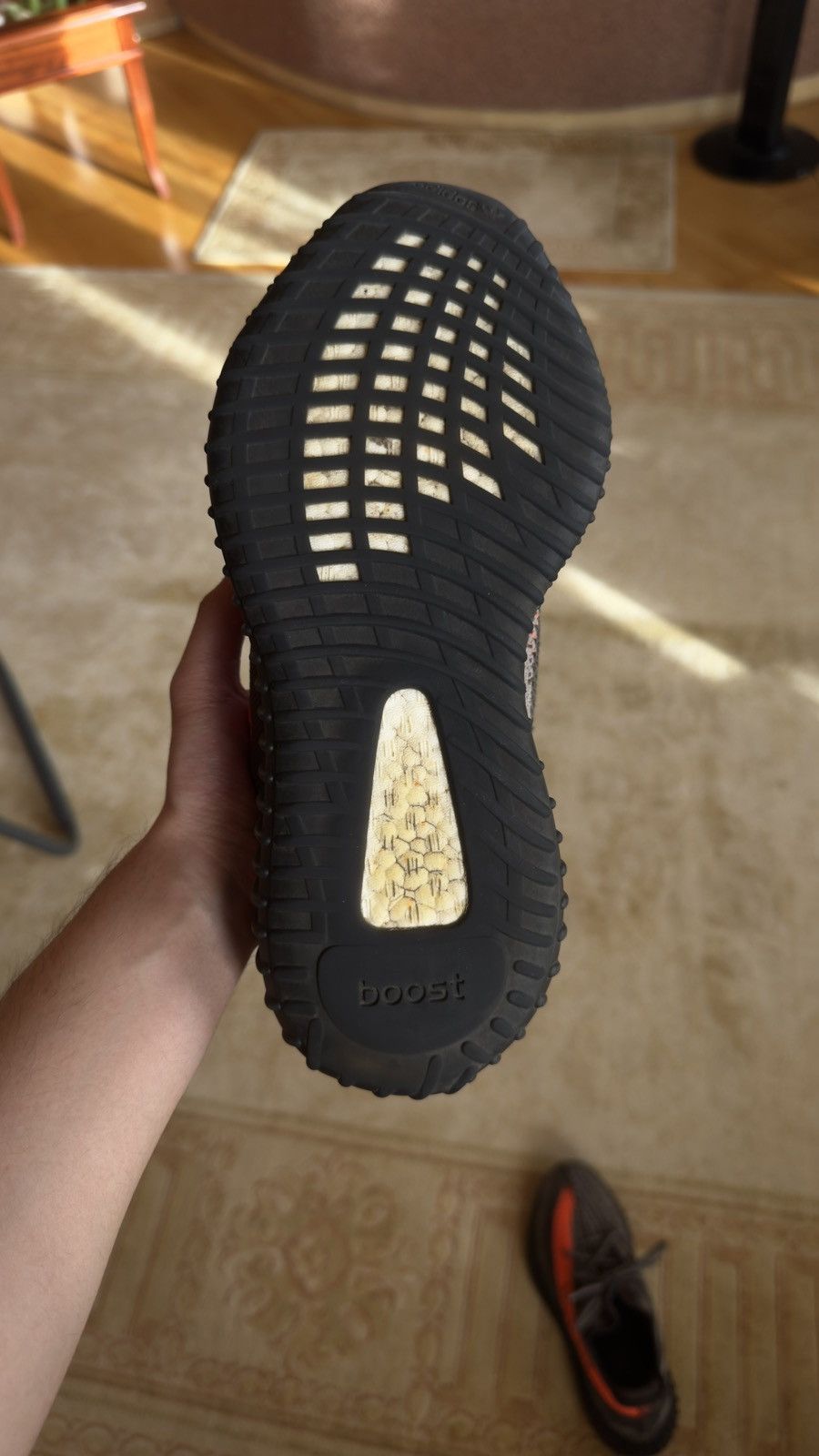 Adidas Adidas Yeezy 350 V2 Carbon Beluga Size US 8.5 / EU 41-42 - 6 Thumbnail