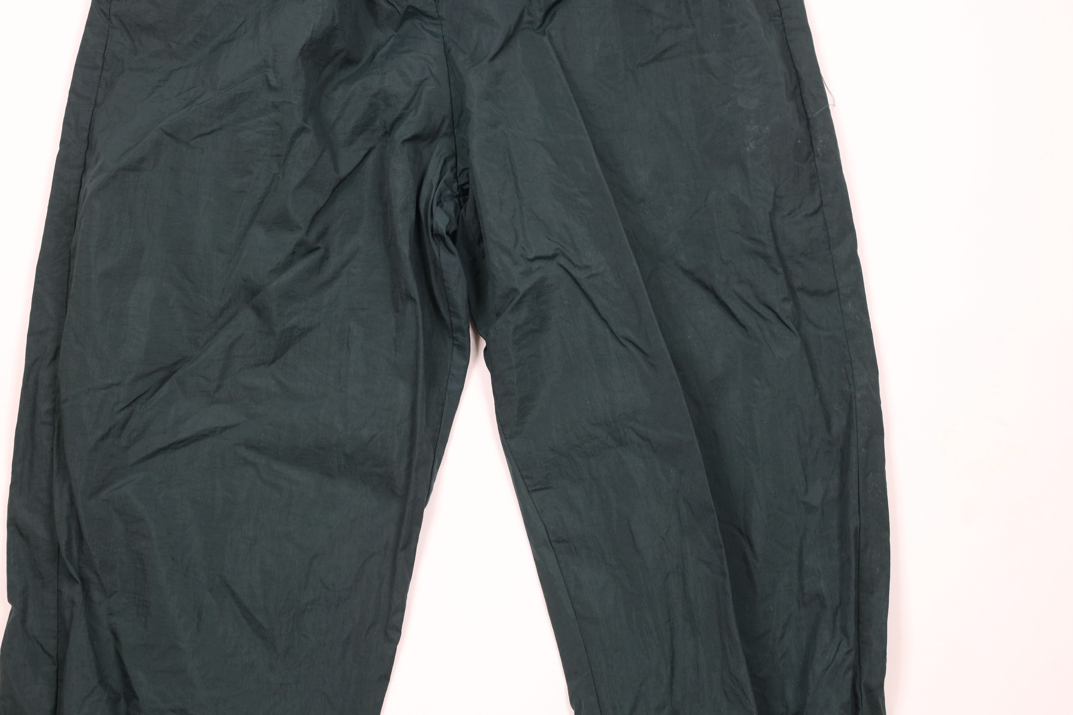 Vintage Vintage 90s Streetwear Blank Lined Nylon Joggers Pants Green Size US 36 / EU 52 - 3 Thumbnail