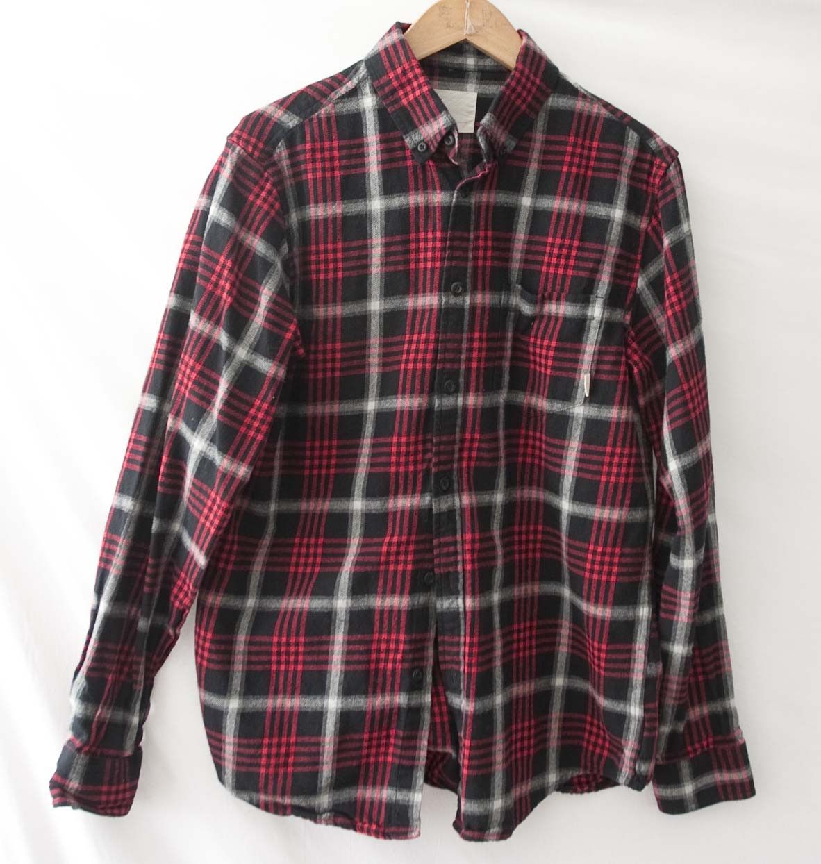 Tilley Tilley Shirt Flannel Size S Red /Black Plaid Size US S / EU 44-46 / 1 - 1 Thumbnail