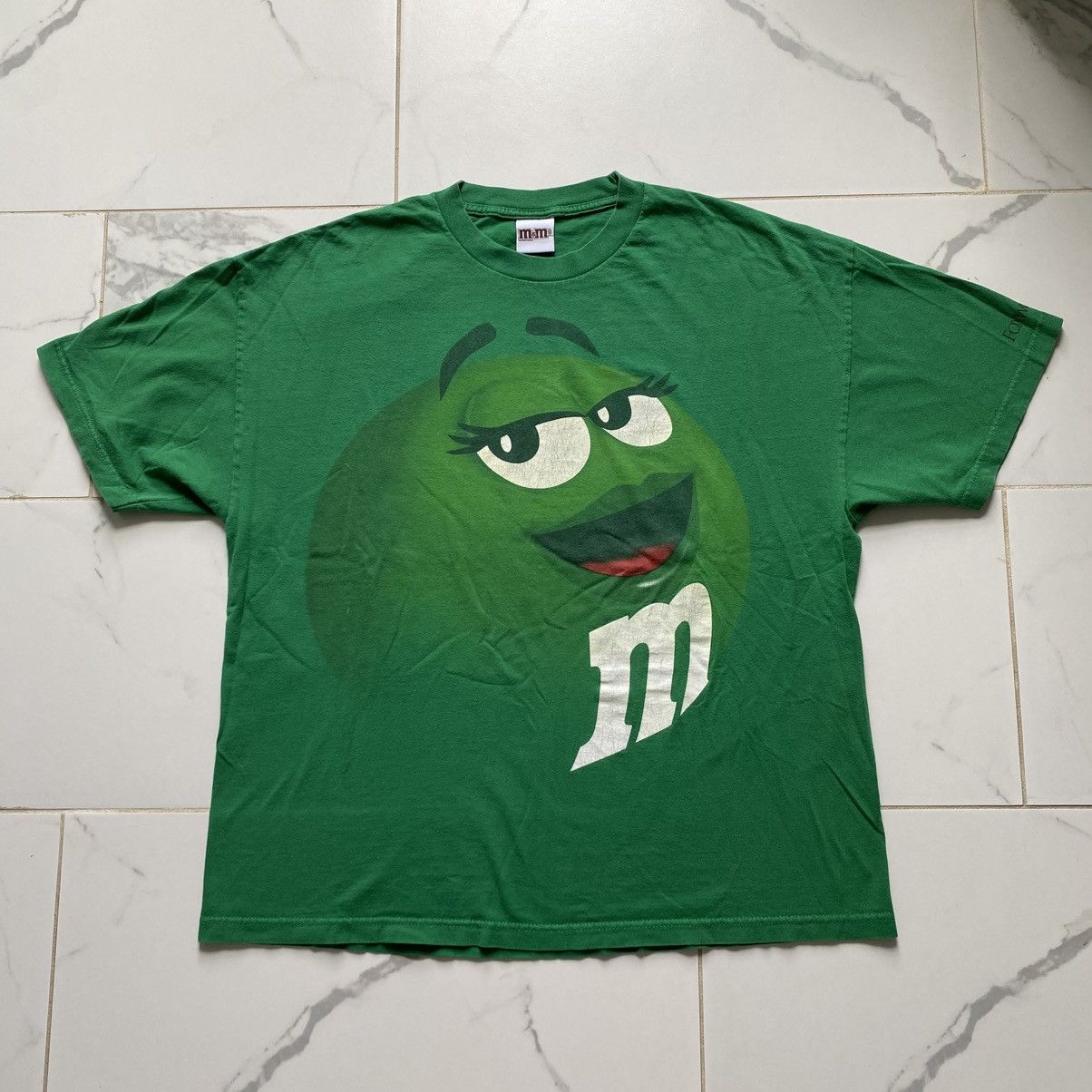 Vintage Vintage Y2K Green M&M Short Sleeve T Shirt Tee Size XL Size US XL / EU 56 / 4 - 1 Thumbnail