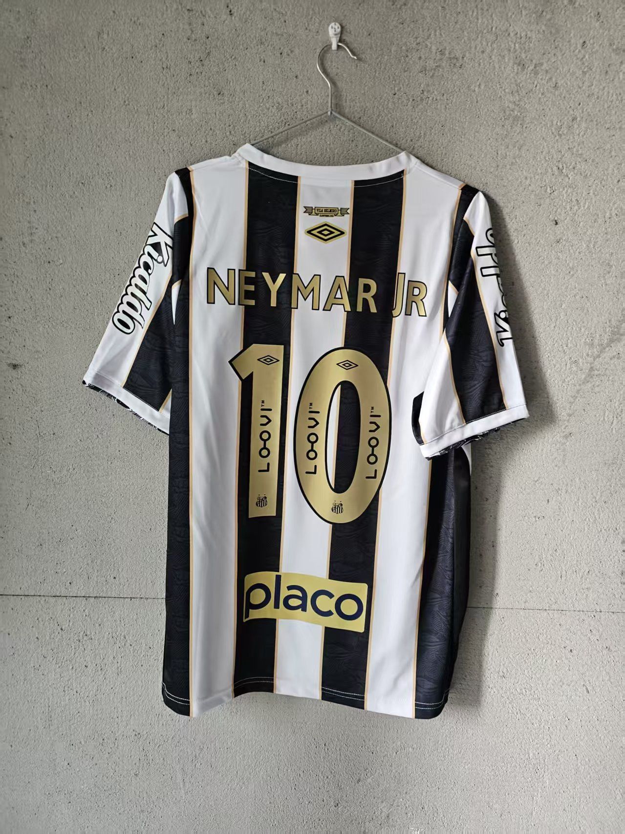 Other Santos FC #10 Neymar Jersey Size US S / EU 44-46 / 1 - 1 Thumbnail