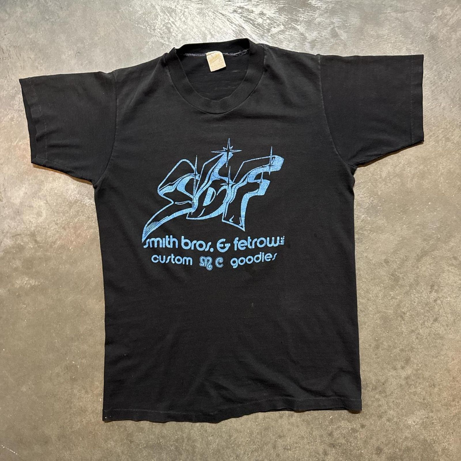Vintage Vintage 80s Motorcycle Mechanic Riding Paper Thin T-Shirt Size US M / EU 48-50 / 2 - 4 Thumbnail