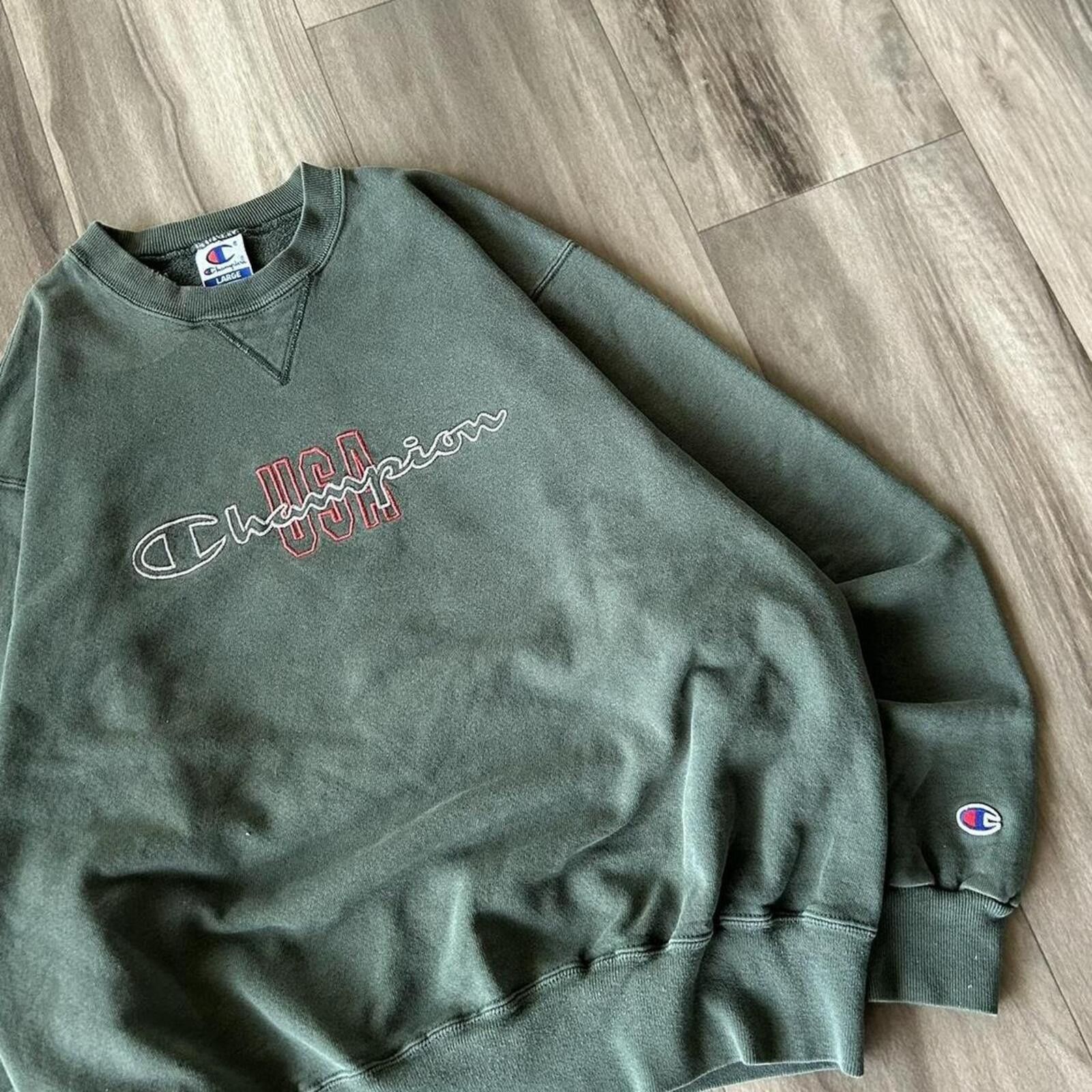 Champion Vintage 90’s Champion Green USA Crewneck Sweatshirt L Size US L / EU 52-54 / 3 - 2 Thumbnail