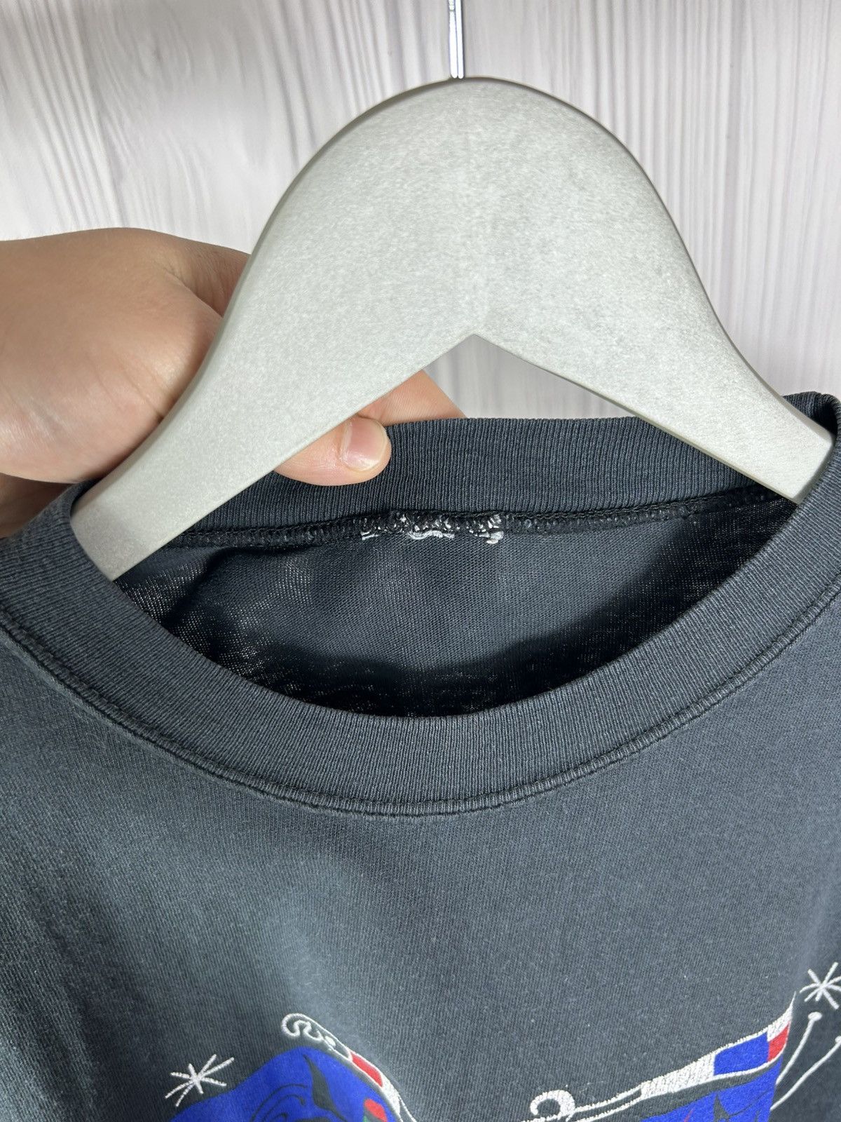 Vintage Vintage 90s Joan Miro Art T-Shirt Abstract Boxy Tee Size US S / EU 44-46 / 1 - 12 Thumbnail