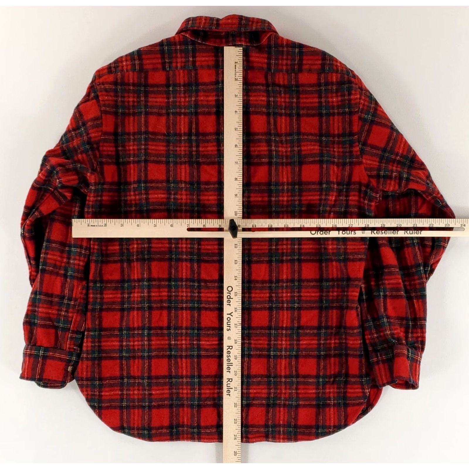 Pendleton VINTAGE Pendleton Lodge Shirt Mens L Red Plaid 100% Wool Button Up Made USA Wool Shirt Size US L / EU 52-54 / 3 - 8 Thumbnail