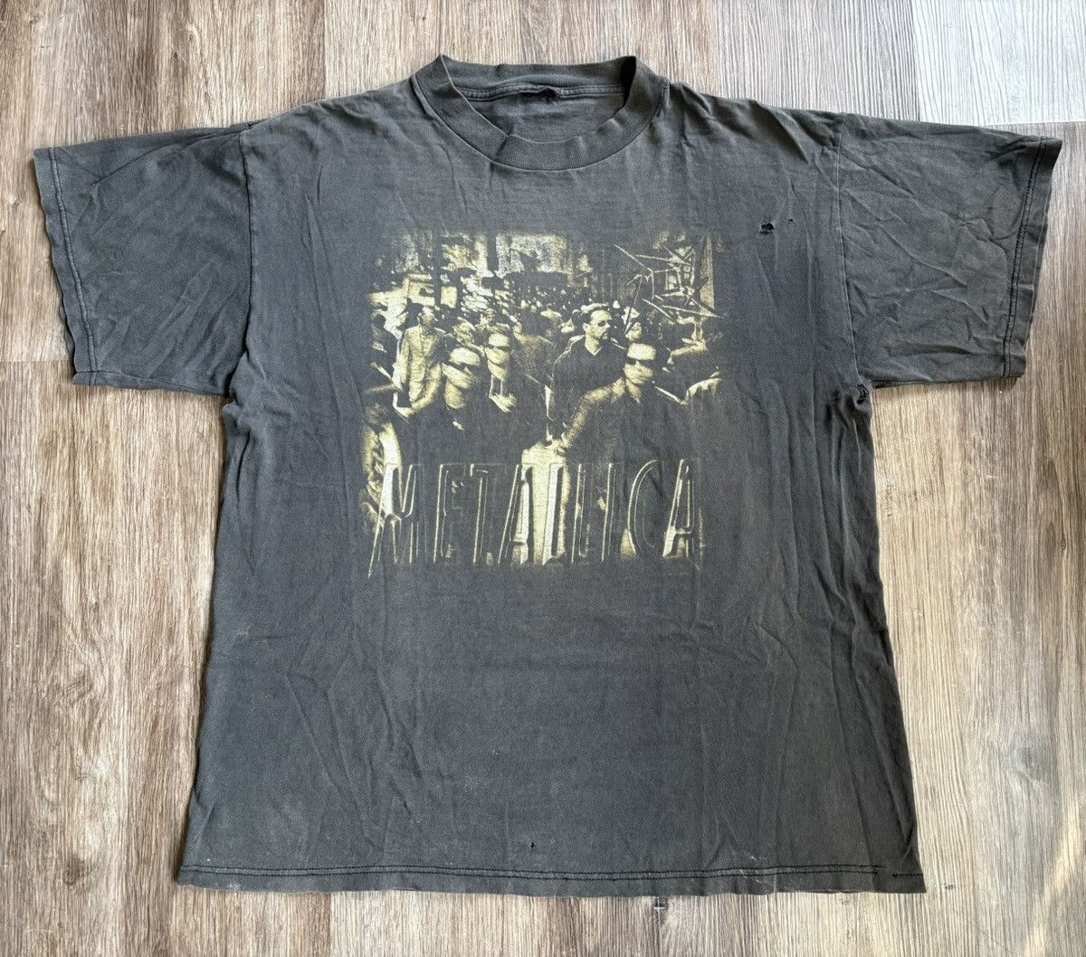 Vintage 90’s Metallica Tee Size US L / EU 52-54 / 3 - 1 Thumbnail