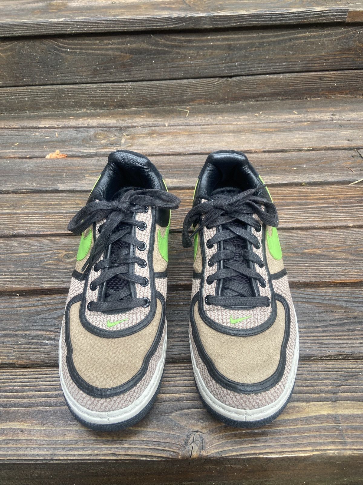 Nike × Undefeated Nike X Undefeated Air Force Ones 10 Size US 10 / EU 43 - 1 Thumbnail