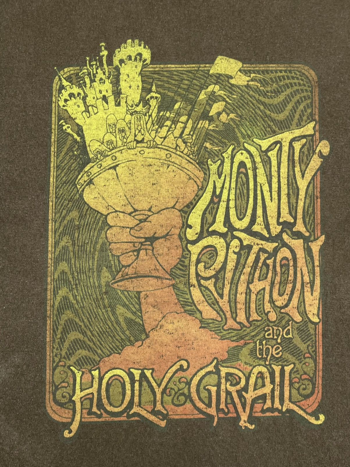 Other Vintage Monty Phyton and The Holy Grail Tee Size US M / EU 48-50 / 2 - 3 Thumbnail