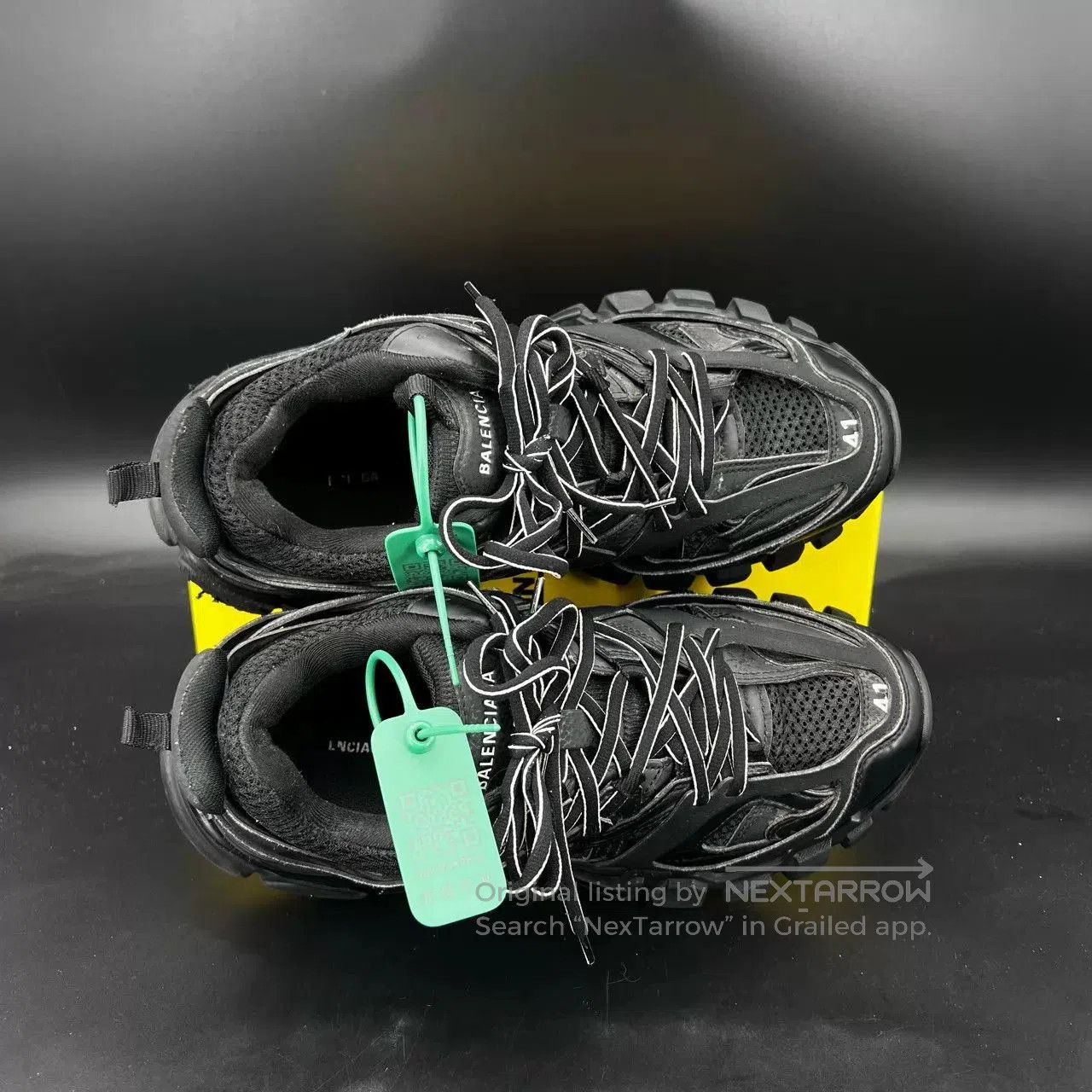 Balenciaga Black Low-Top Sneakers Size 8. Size US 8 / EU 41 - 7 Thumbnail