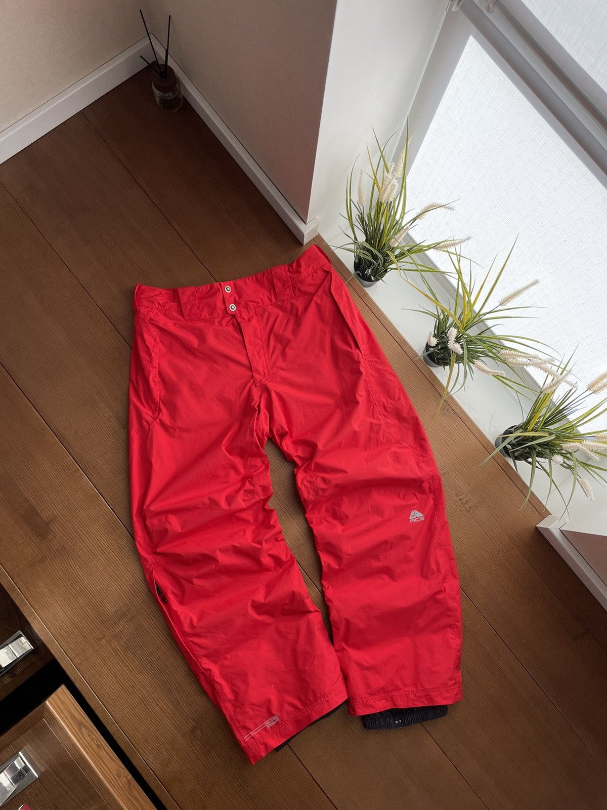 Nike × Vintage Vintage Nike ACG Y2K Ski Winter Drill Nylon Mountain Pants Size US 34 / EU 50 - 1 Thumbnail