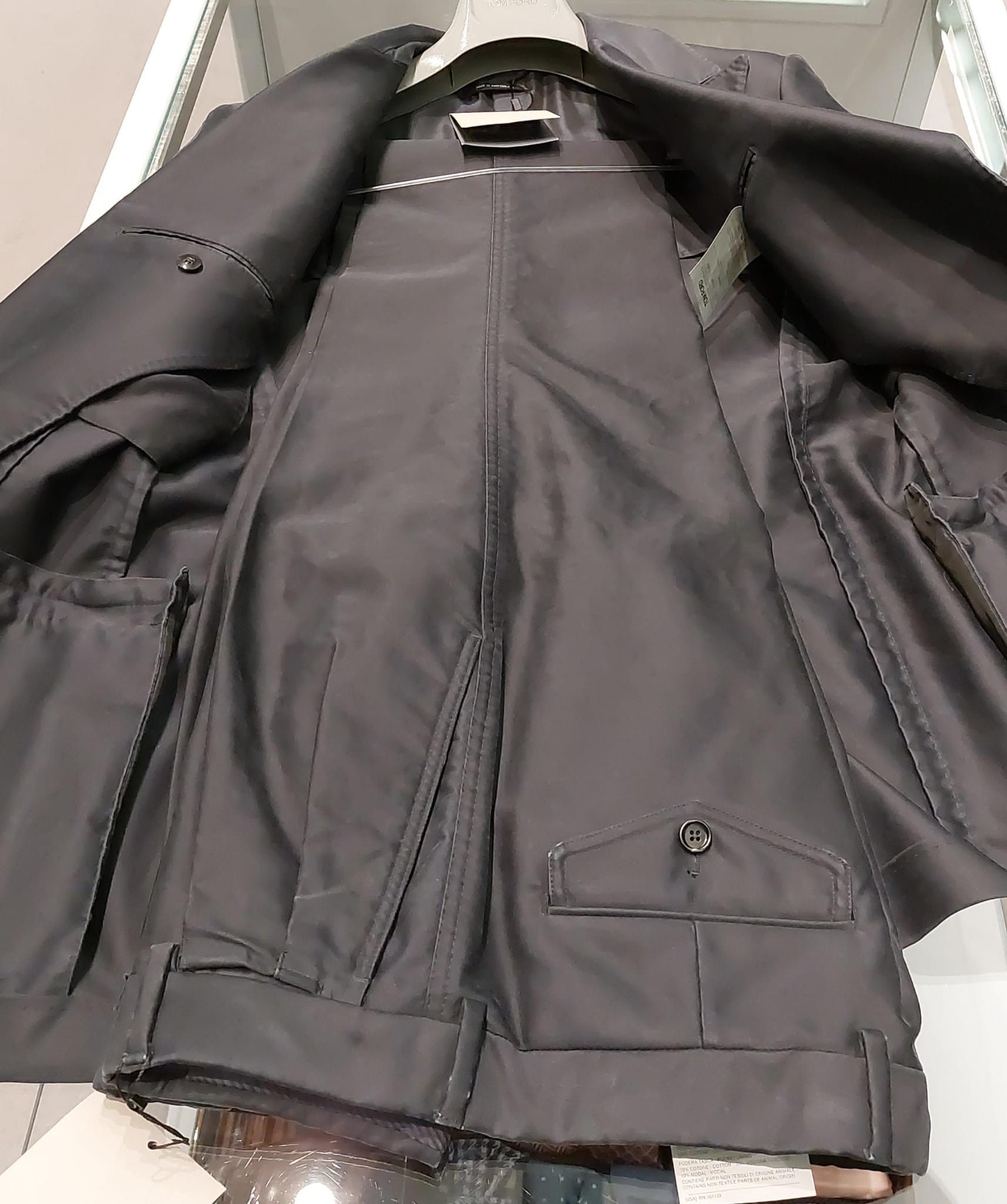 Tom Ford o1loc1c0724 Suit in Chocolate Size US S / EU 44-46 / 1 - 4 Thumbnail