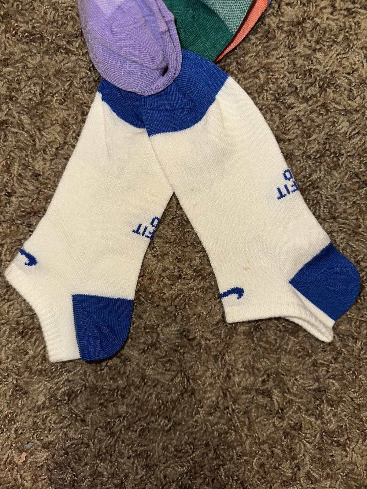 Nike Nike Women’s Multicolors 6-Pack Everyday Cushion Socks Size ONE SIZE - 8 Thumbnail