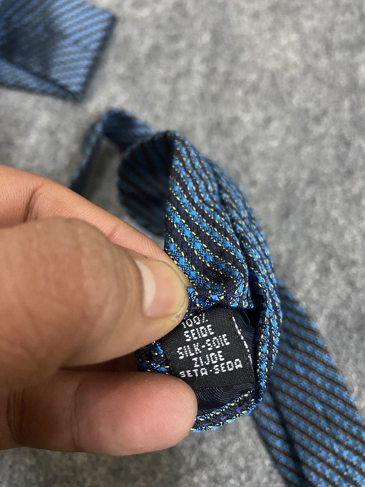 The Tie Bar × Vintage Vintage tie NICOLA FERRI italian brand Size ONE SIZE - 6 Thumbnail